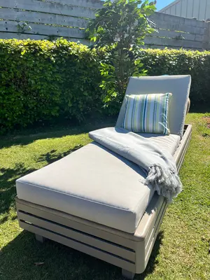 Palermo Sunlounger & Cushion